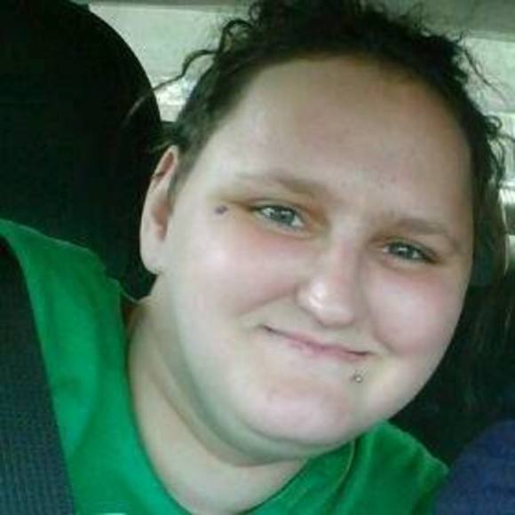 Meet your Posher, Aneta - Picture 1 of 1